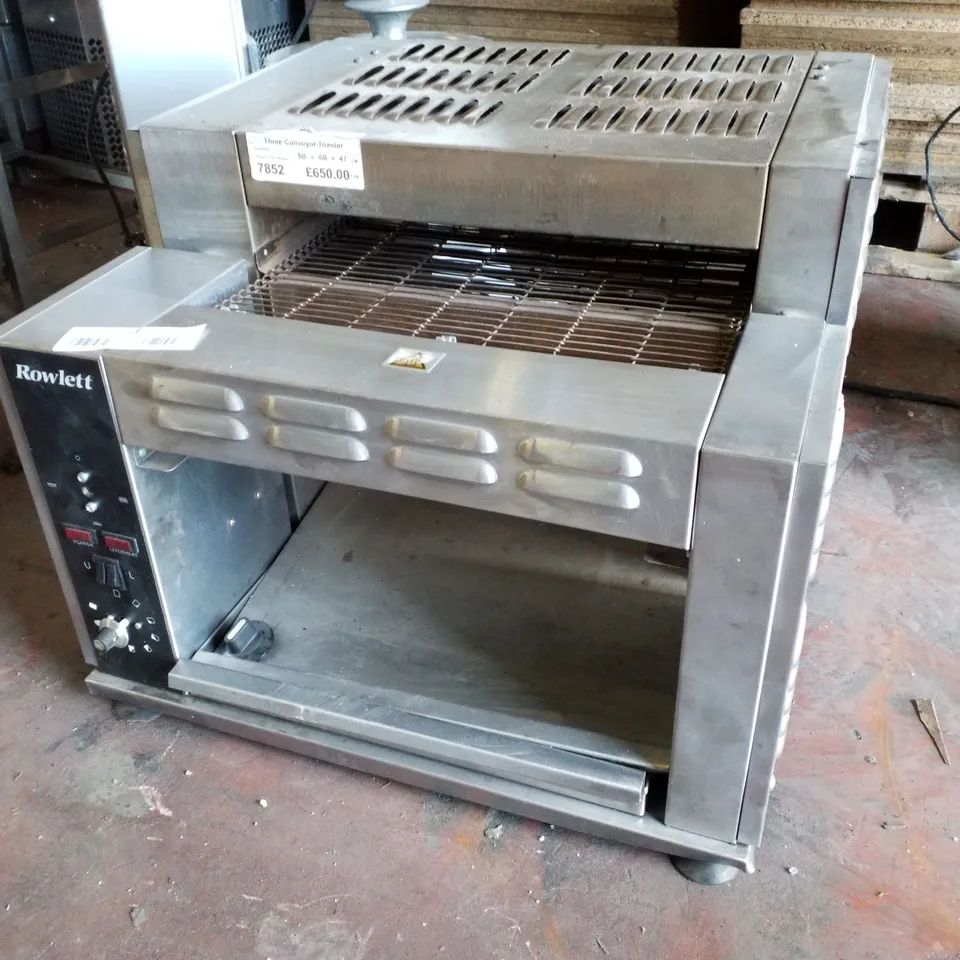 ROWLETT RUTLAND 1500RT/NG THREE CONVEYOR TOASTER 