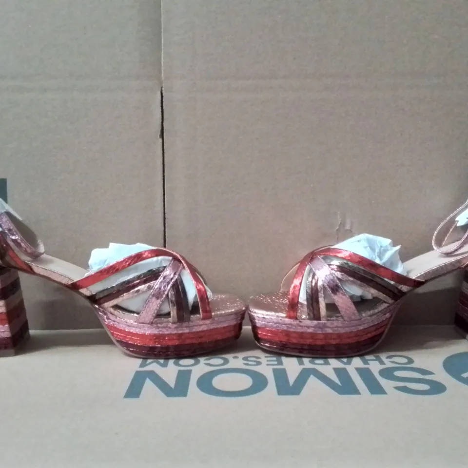 BOXED BRAND NEW APPROXIMATELY 6 SIMPLY BE PATSY WIDE WOMEN'S SHOES MULTI COLOUR SIZE UK7