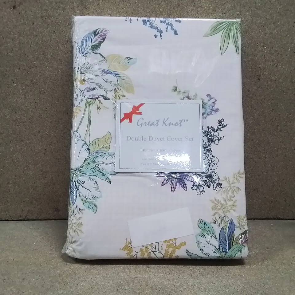 BRAND NEW GREAT KNOT DOUBLE DUVET COVER SET (MULTICOLOURED)