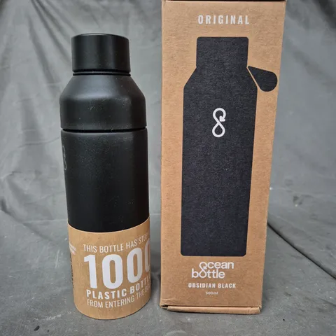OCEAN BOTTLE OBSIDIAN BLACK WATER BOTTLE - 500ML 