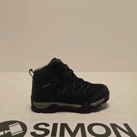 MOUNTAIN WAREHOUSE BLACK HIKING BOOT – MID-HEIGHT, RUGGED SOLE UK SIZE 3