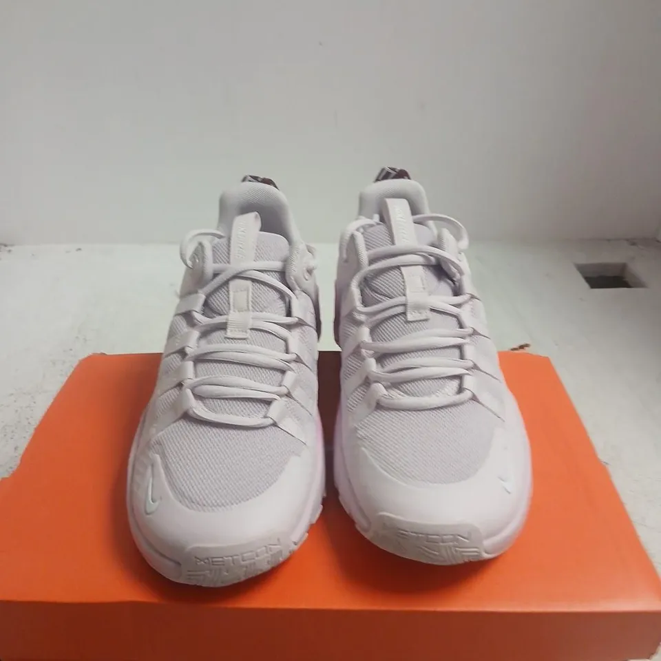 NIKE FREE METCON 7 WOMEN’S TRAINER – BLEACHED LILAC/WHITE, UK 5 (US 7.5)
