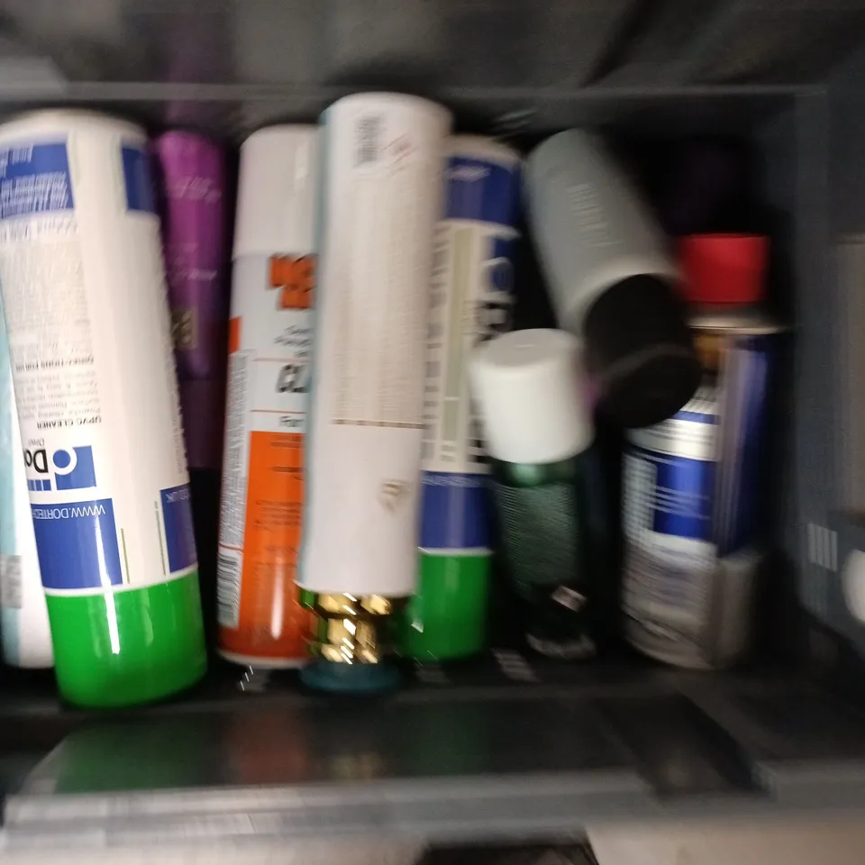APPROXIMATELY 15 ASSORTED AEROSOLS TO INCLUDE RITUALS , CLIPPER SPRAY AND AIR FRESHENER