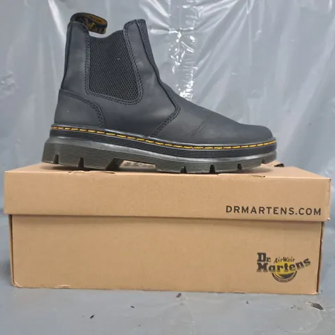 BOXED PAIR OF DR MARTENS EMBURY CHELSEA BOOTS IN BLACK SIZE UK 6