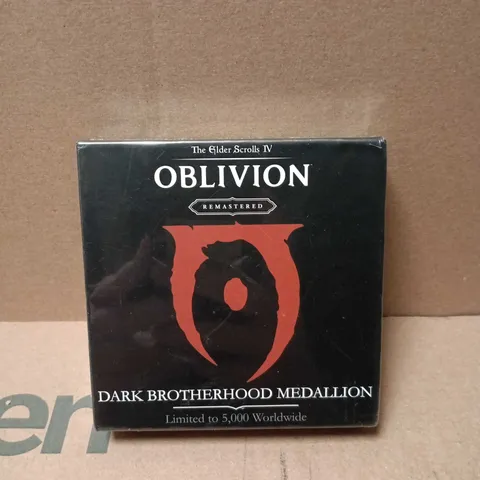 BOXED AND SEALED OBLIVION REMASTERED DARK BROTHERHOOD MEDALLION 