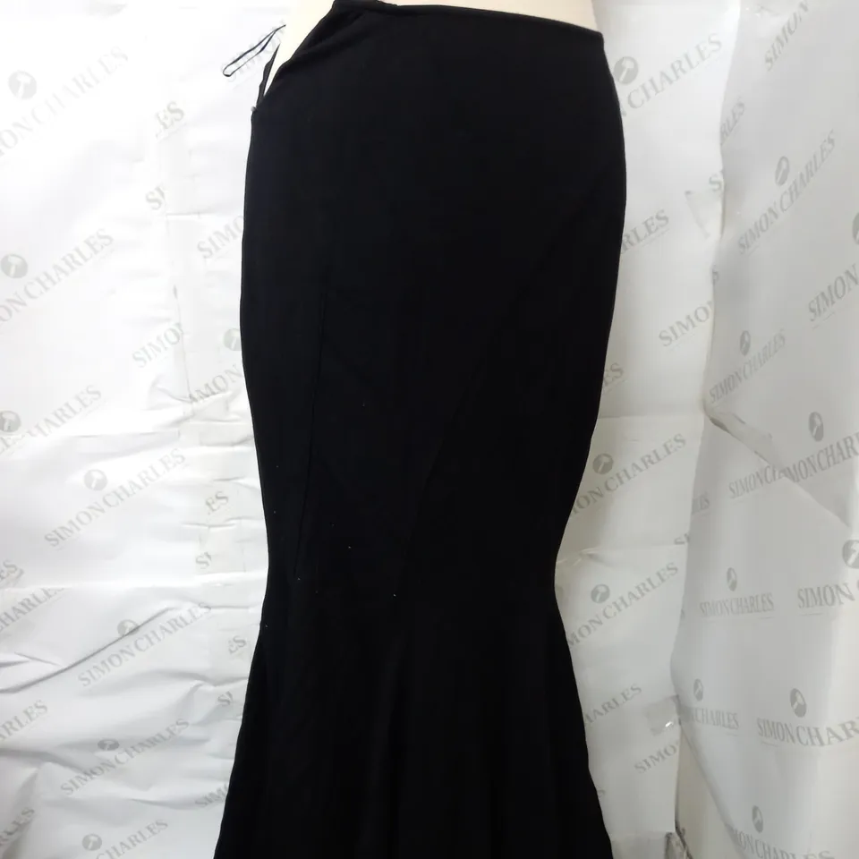 ELYWOOD BLACK ELASTIC MERMAID SKIRT - MEDIUM