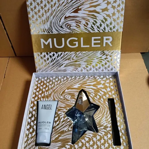 MUGLER ANGEL GIFT SET – ANGEL EAU DE PARFUM BOTTLE WITH ANGEL TUBE IN STAR-PATTERN BOX