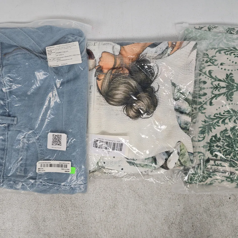 APPROXIMATELY 20 ASSORTED CLOTHING AND FASHION PRODUCTS IN VARIOUS STYLES AND SIZES - COLLECTION ONLY