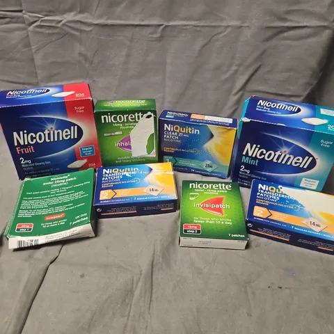 APPROXIMATELY 20 ASSORTED SMOKING PREVENTION AIDS TO INCLUDE NICORETTE INHALERS, NICOTINELL GUM, NICORETTE INVISIPATCH, ETC - COLLECTION ONLY