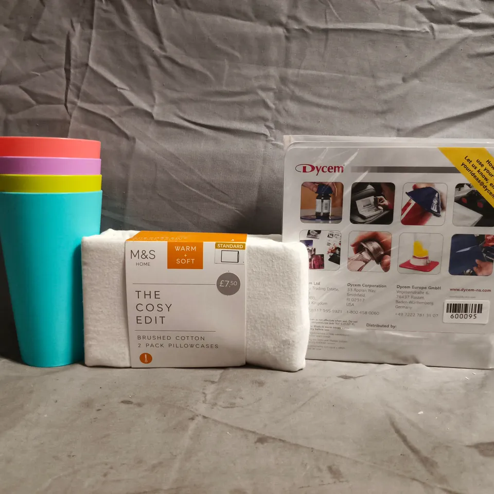 BOX OF APPROXIMATELY 15 ASSORTED HOUSEHOLD ITEMS TO INCLUDE DYCEM NON-SLIP MAT, BRUSHED COTTON PILLOWCASES, ETC - COLLECTION ONLY