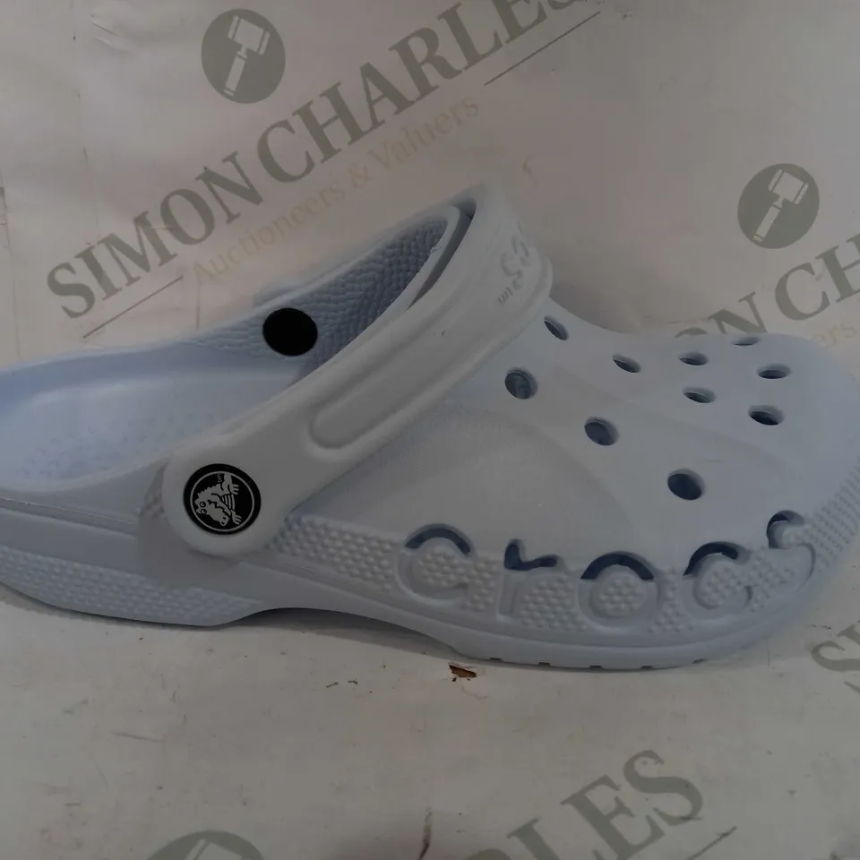 PAIR OF CROCS BAYA SHOES - MINERAL BLUE - UK M4/M5