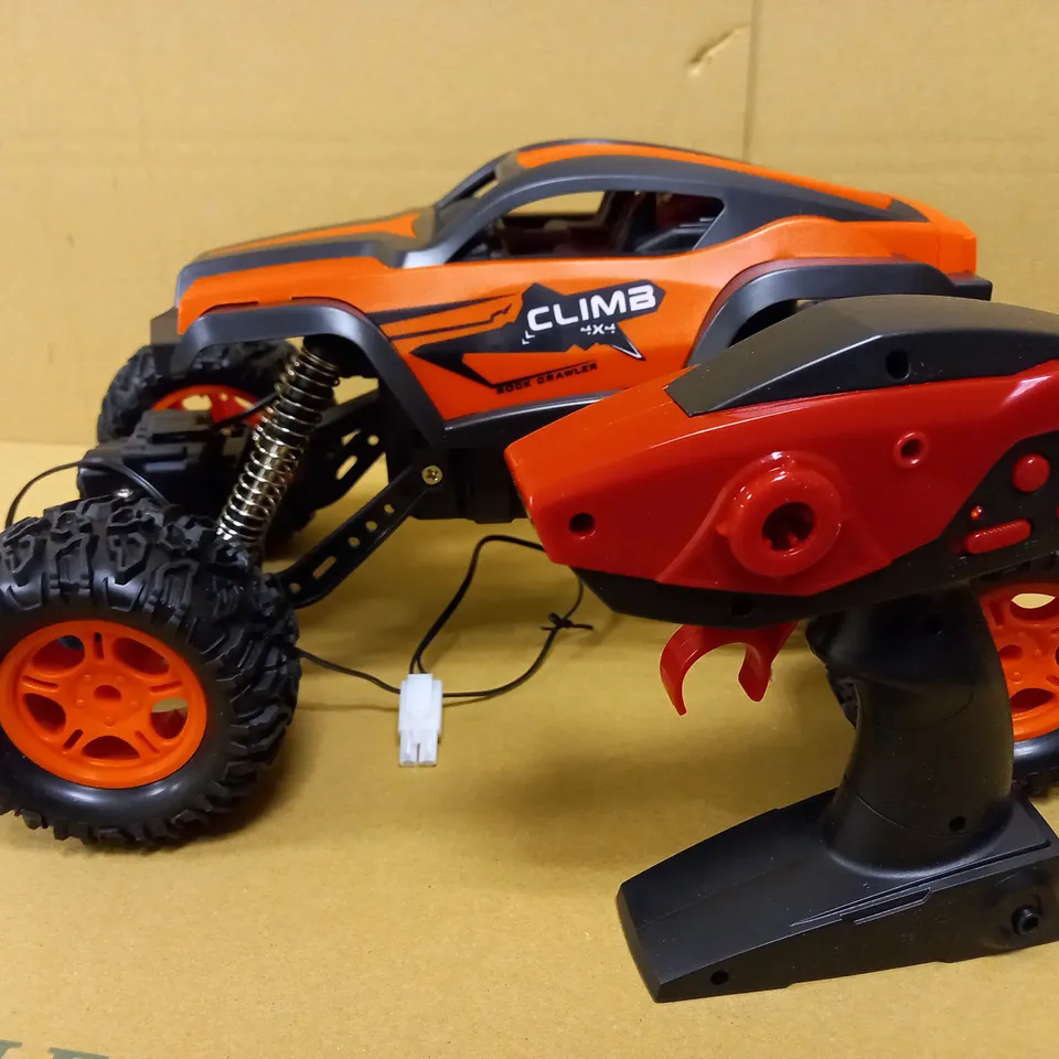 1:12 SCALE REMOTE CONTROL MONSTER TRUCK  RRP £54.99