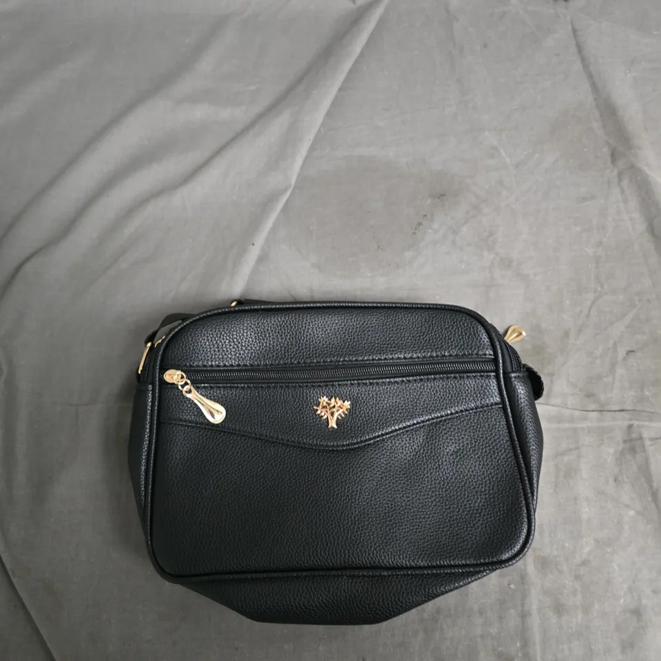 BLACK LEATHER CROSSBODY BAG WITH GOLD LOGO 