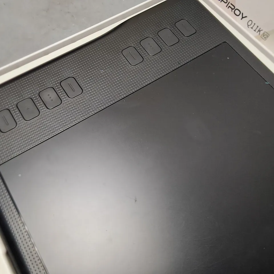 BOXED HUION INSPIROY Q11K V2 DRAWING TABLET WITH PEN