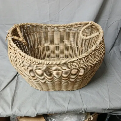 NATURAL WICKER STORAGE BASKET WITH HANDLES