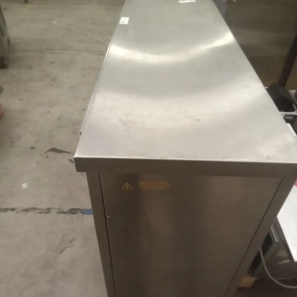 EMH COMMERCIAL FOOD STORAGE UNIT 