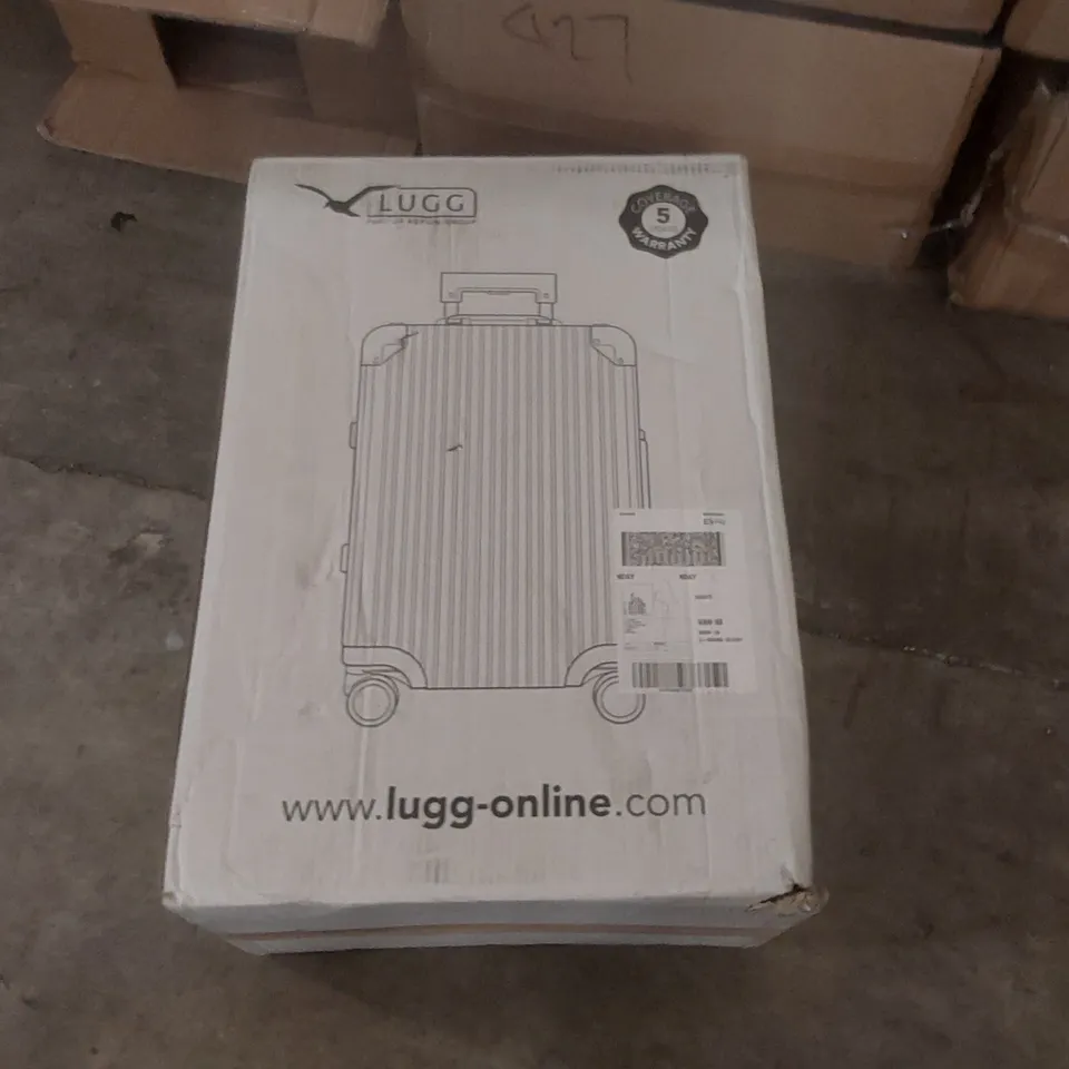BOXED LUGG TRAVEL SUITCASE