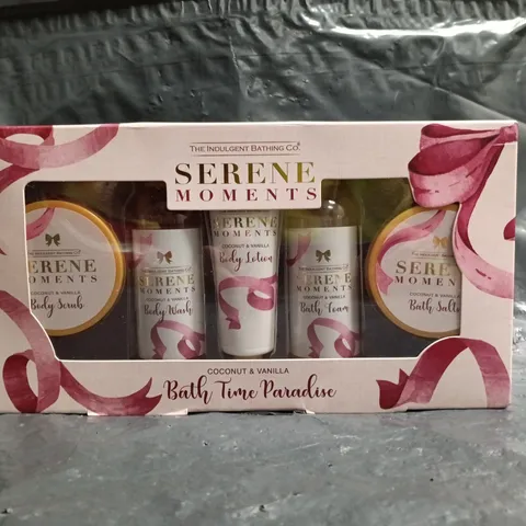 SERENE MOMENTS COCONUT & VANILLA BATH TIME PARADISE SET
