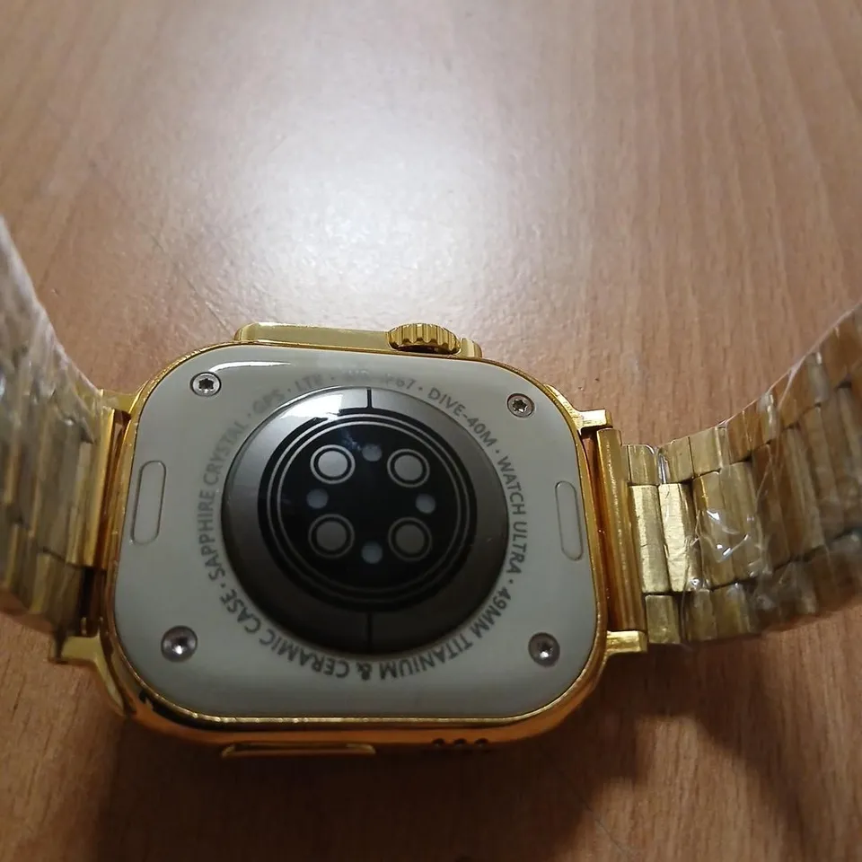 GOLD-TONE SMARTWATCH WITH SQUARE FACE AND LINK BRACELET – UNBRANDED
