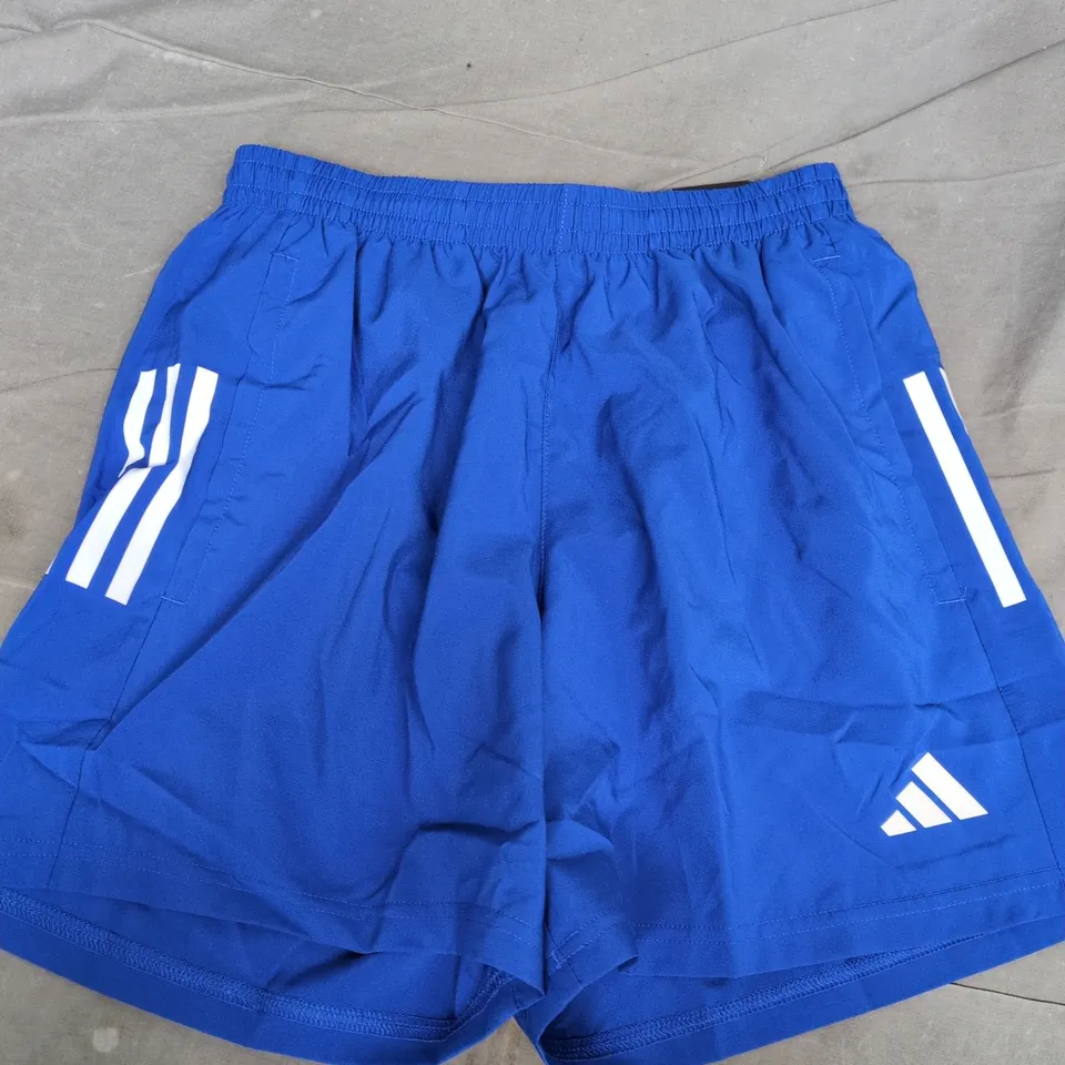 ADIDAS RUNNING ON THE RUN SHORTS IN BLUE - S5"