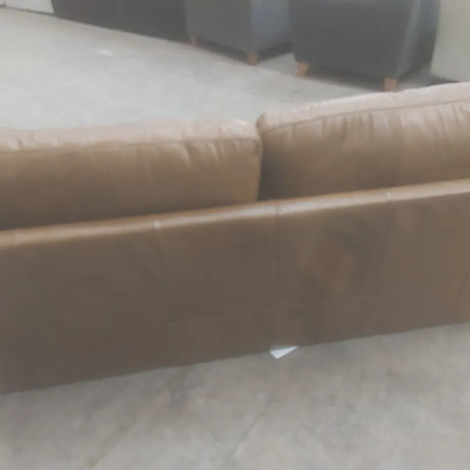 DESIGNER BAILEY 3 SEATER TAN LEATHER UPHOLSTERED SOFA  