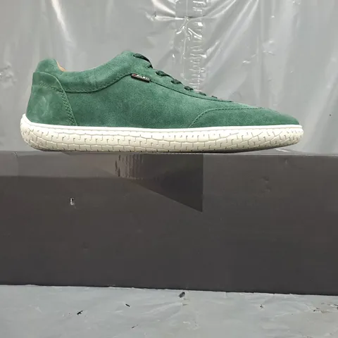 BOXED PAIR OF PILOTI SHIFT SHOES IN TENNESSEE PINE SIZE UK 9.5
