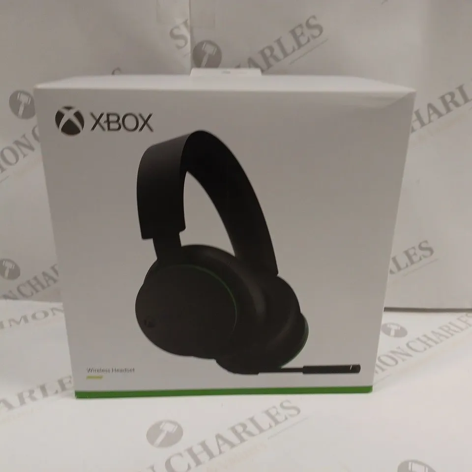 BOXED XBOX WIRELESS HEADSET