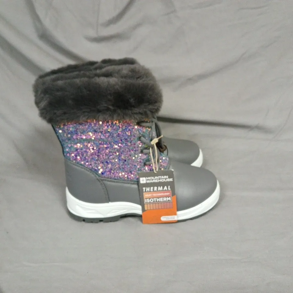 MOUNTAIN WAREHOUSE FUZZ KIDS GLITTER FUR-LINED SNOW BOOTS, UK 2
