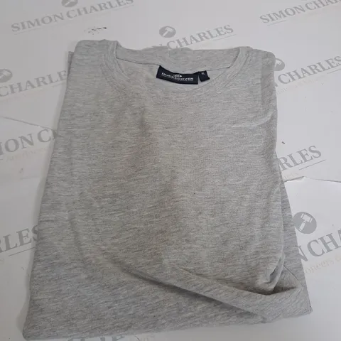 DUCK AND COVER LIGHT GREY T-SHIRT SIZE XL 