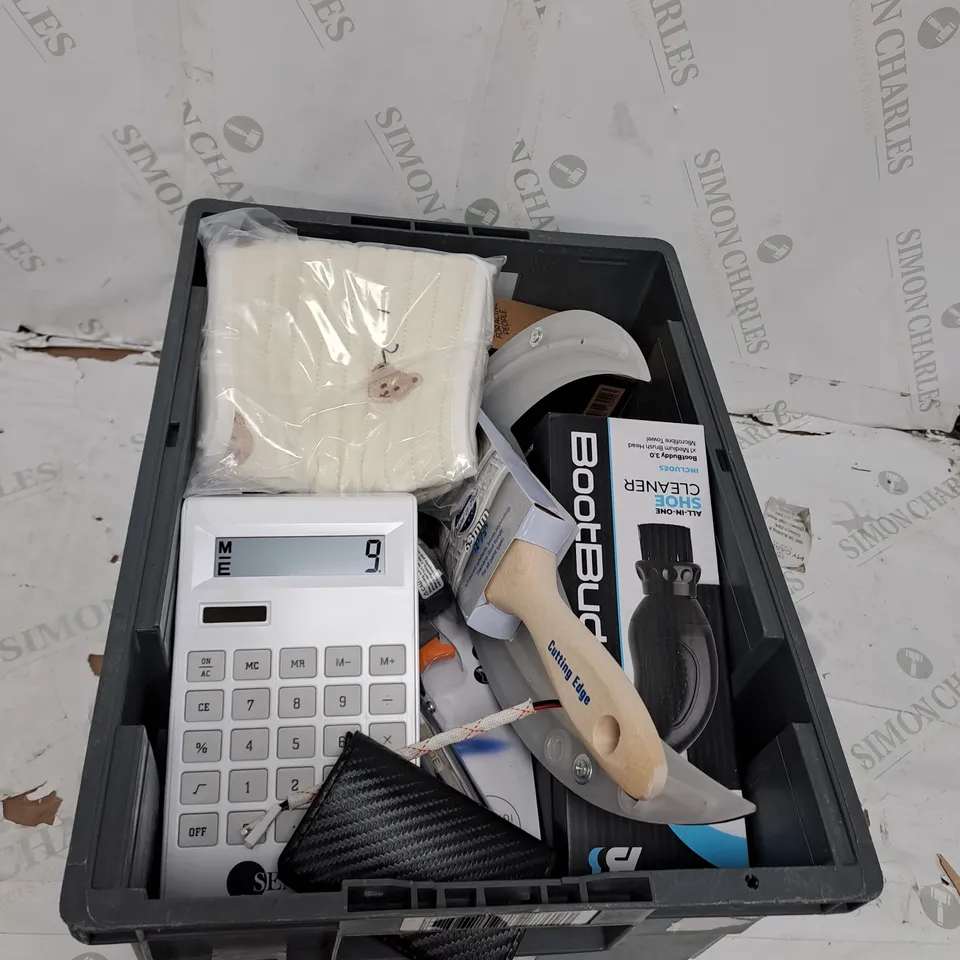 TOTE OF APPROXIMATELY 15 ASSORTED HOUSEHOLD  ITEMS TOO INCLUDE CALCULATORS , PAINT BRUSHES , SHOE CLEANER , ETC 