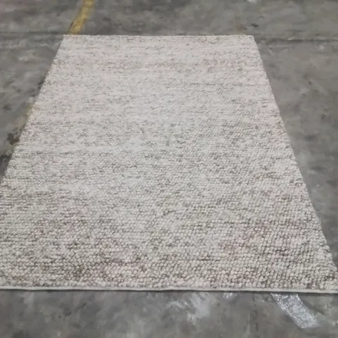 QUALITY DESIGNER AREA RUG - APPROXIMATELY 229X157
