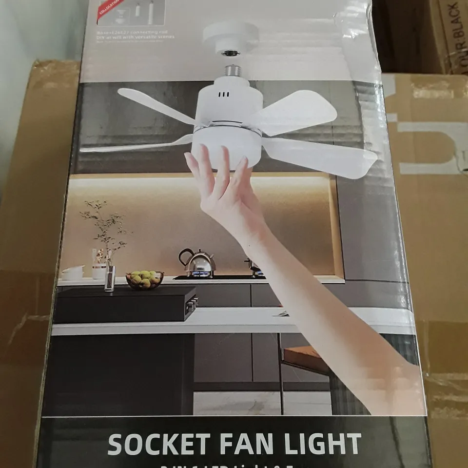 BOXED 2 IN 1 LED SOCKET FAN LIGHT