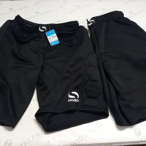 LOT OF 2 SONDICO KEEPER SHORTS IN BLACK - BOTH L