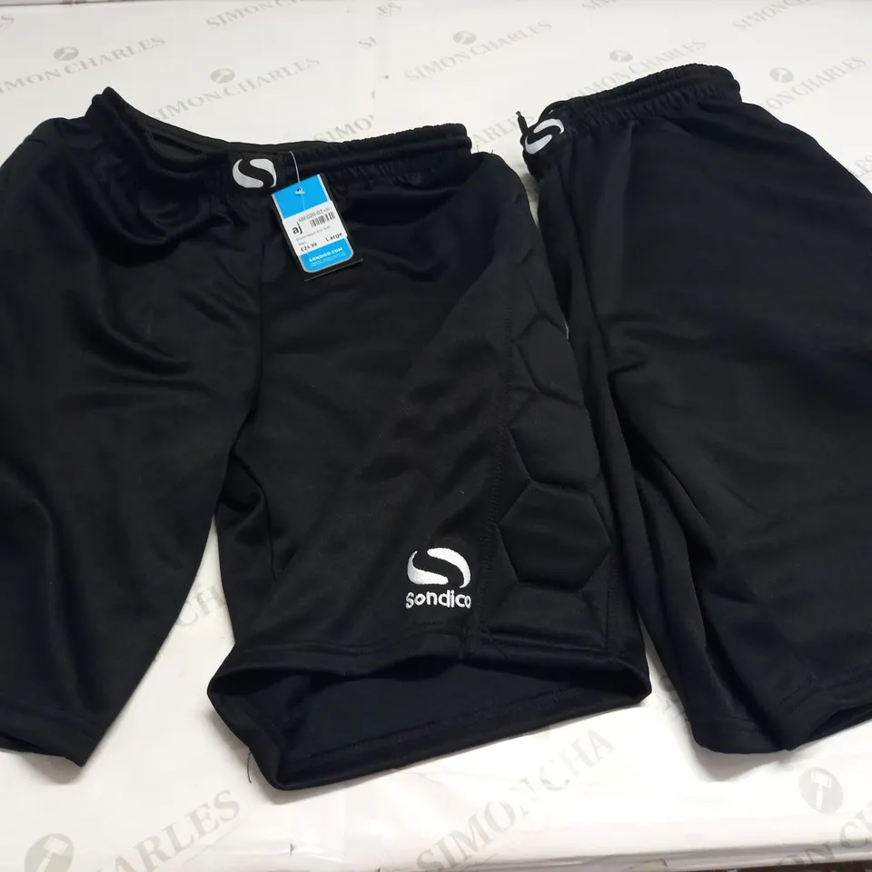 LOT OF 2 SONDICO KEEPER SHORTS IN BLACK - BOTH L