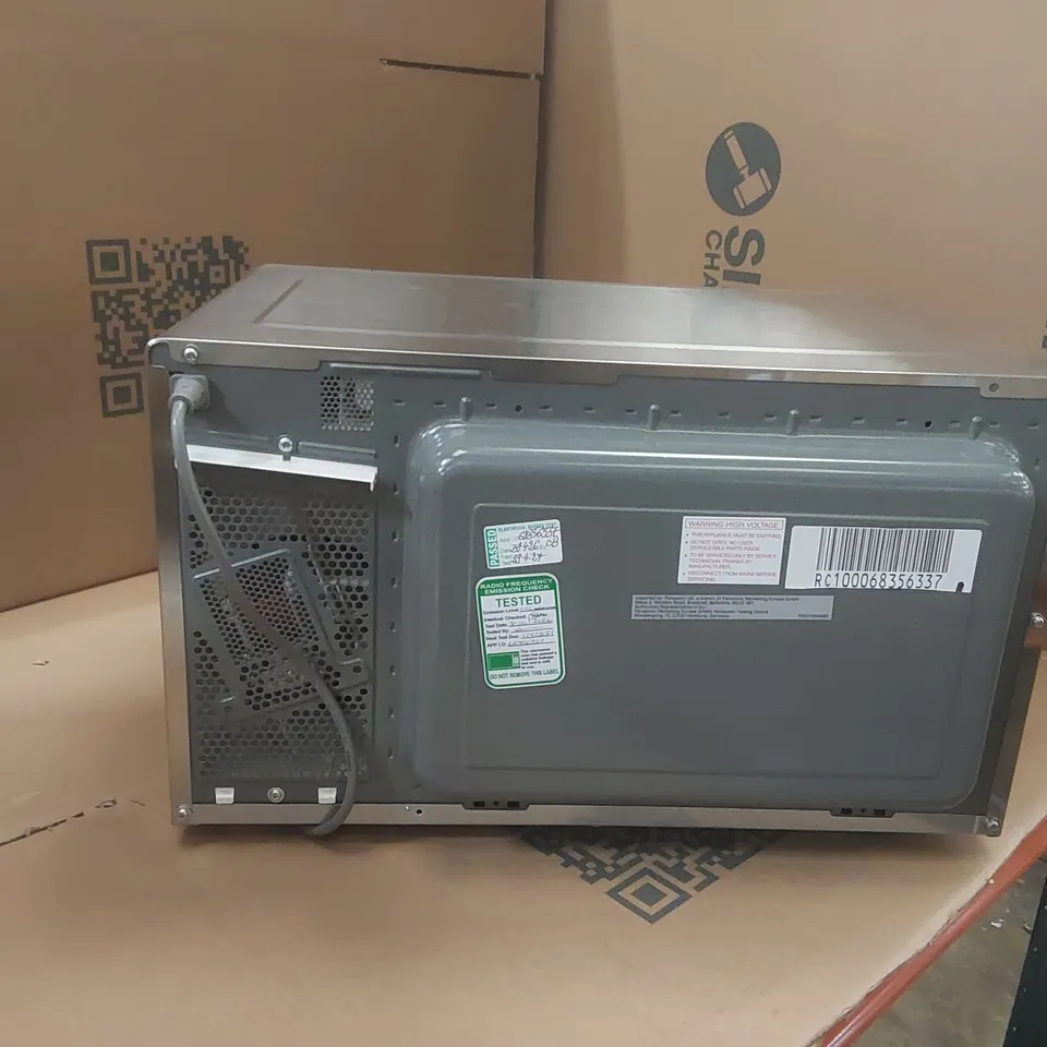 BOXED PANASONIC NN-ST48KS 32L 1000W MICROWAVE OVEN