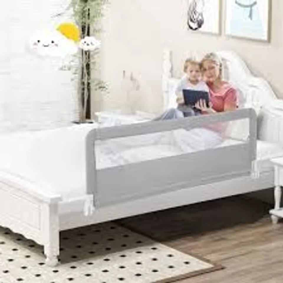 BOXED 150CM FOLDABLE BABY BED RAIL GUARD WITH WASHABLE COVER AND SAFETY STRAP - SILVER