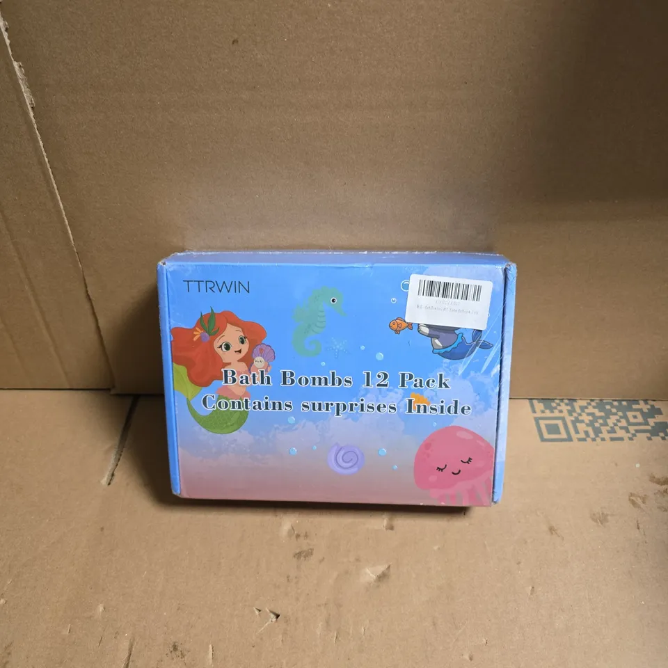 BATH BOMBS 12 PACK – CONTAINS SURPRISES INSIDE (TTRWIN)