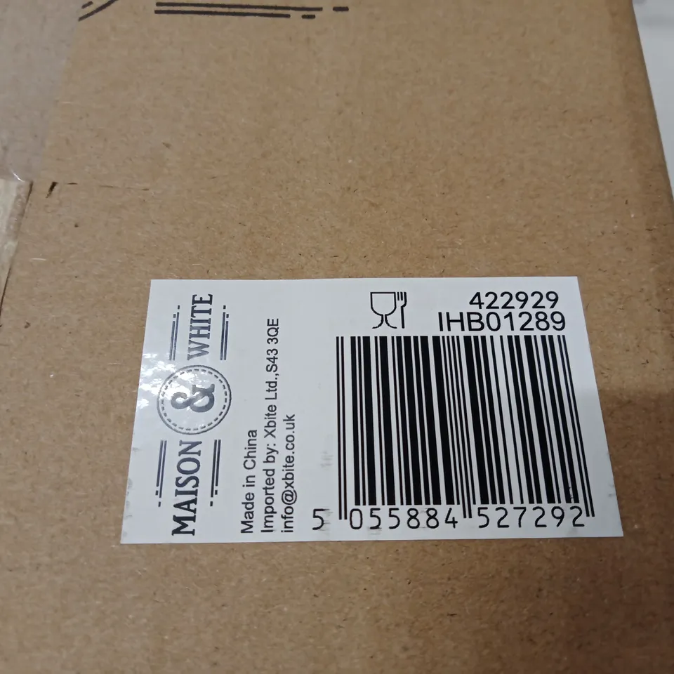 MAISON & WHITE FOOTED GLASS TRIFLE BOWL – BOXED