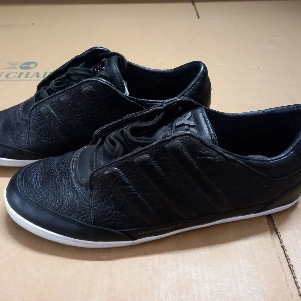 PAIR OF ADIDAS Y-3 YOHJI YAMAMOTO TRAINERS - UK 7.5