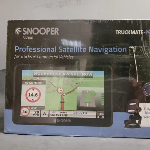 BOXED AND SEALED SNOOPER S6900 PROFESSIONAL SATELLITE NAVIGATION FOR TRUCKS AND COMMERCIAL VEHICLES