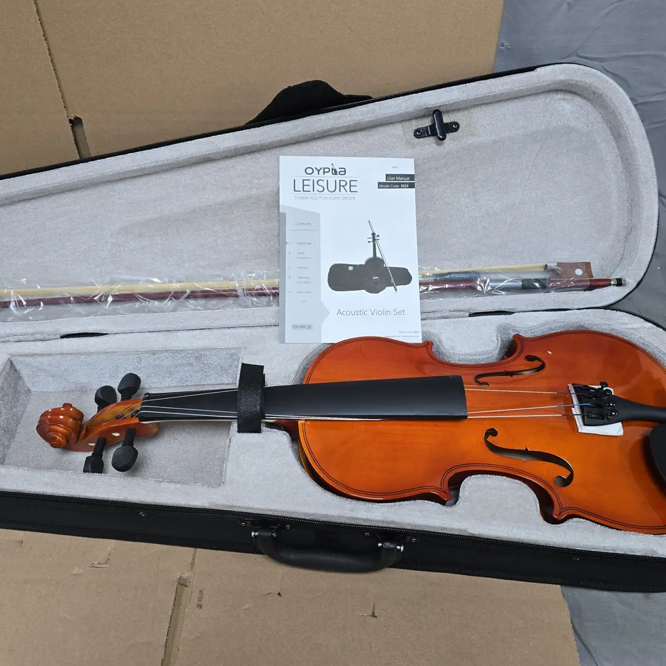 ACOUSTIC VIOLIN SET IN HARD CASE