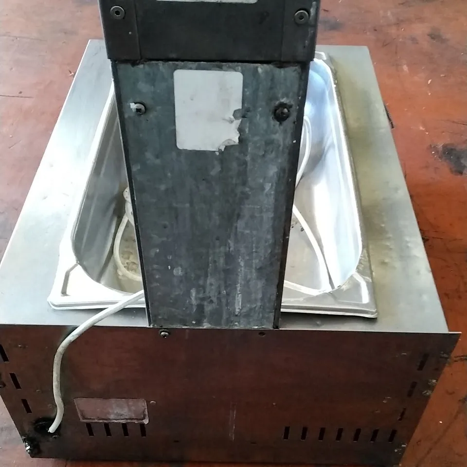 LINCAT CS4/G COMMERCIAL CHIP SCUTTLE