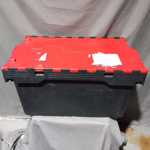 PLASTIC STORAGE CONTAINER