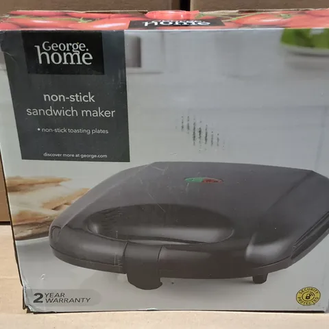 BOXED NON-STICK SANDWICH MAKER