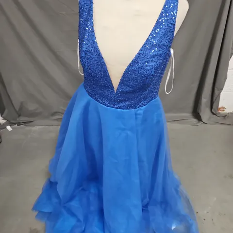 WHITE ROSE SEQUIN PLUNGE PROM DRESS IN ROYAL BLUE SIZE 16