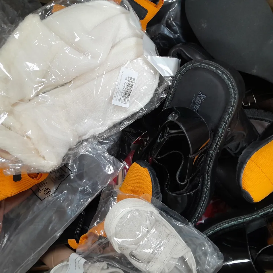 BOX OF APPROXIMATELY 15 ASSORTED PAIRS OF SHOES AND FOOTWEAR ITEMS IN VARIOUS STYLES AND SIZES TO INCLUDE M&S, TOTES, ETC
