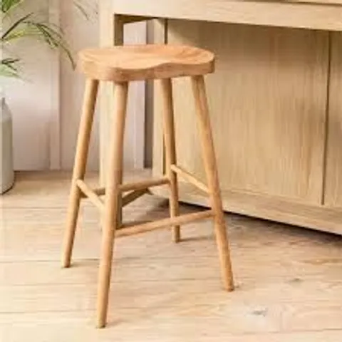 BOXED LILLEY BAR STOOL - NATURAL ASH