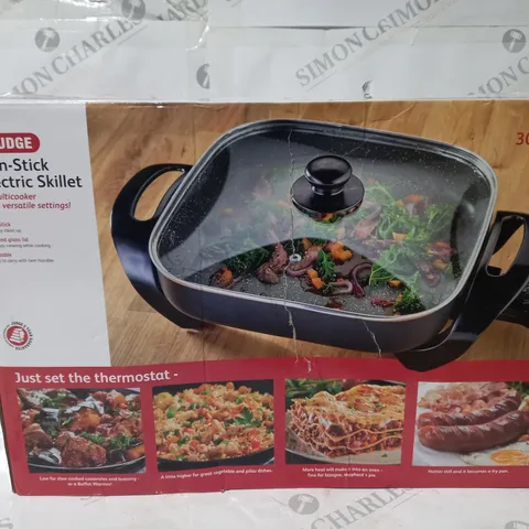 BOXED JUDGE NON STICK ELECTRIC SKILLET