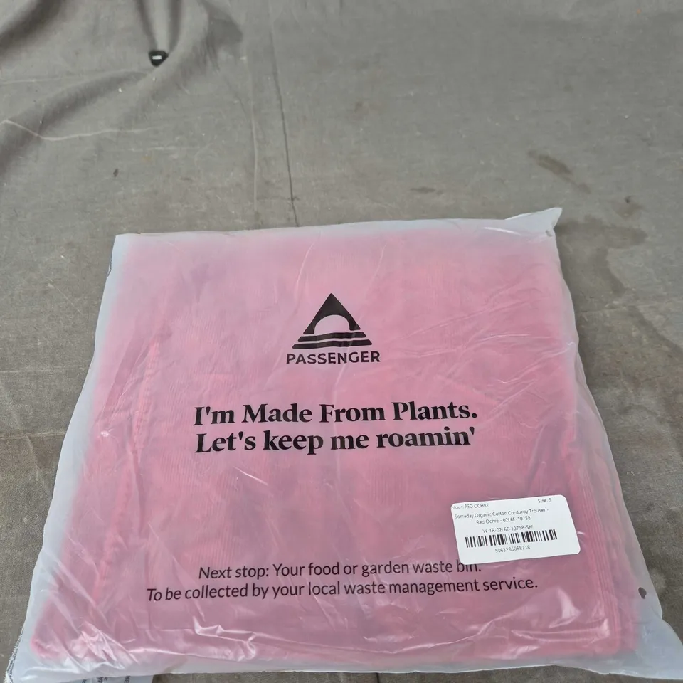 BAGGED PASSENGER SOMEDAY ORGANIC COTTON CORDUROY TROUSERS – RED OCHRE – SIZE S