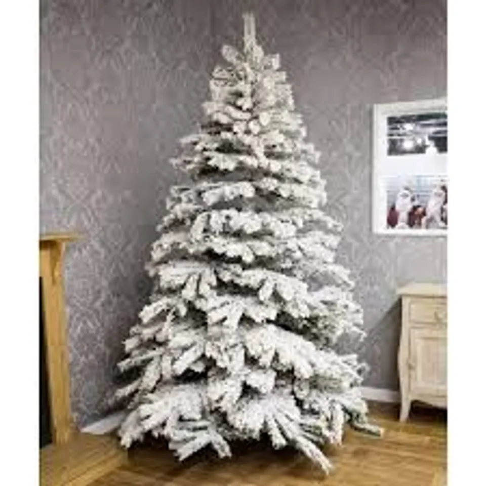 BOXED 6FT ARTIFICIAL FLOCKED MOUNTAIN PINE CHRISTMAS TREE (1 BOX)